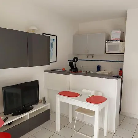 Apartment T3 Climatise Face A La Mer